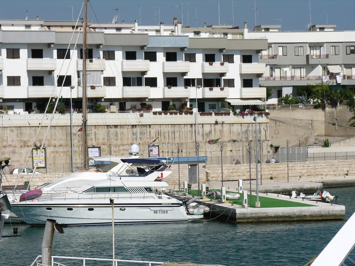 B&B La Baia Sea Rooms Μπισέλιε Εξωτερικό φωτογραφία